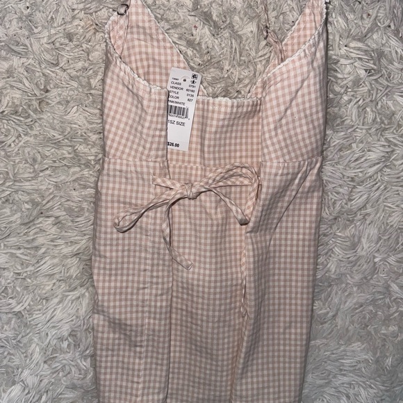 BRANDY MELVILLE Pink Gingham Sleeveless Top - Picture 2 of 3
